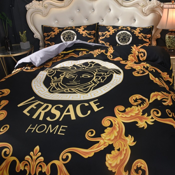  Bedclothes Versace 2