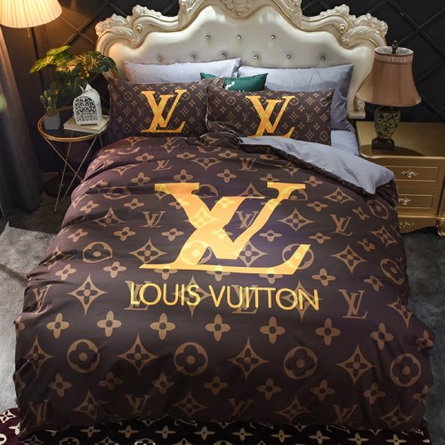 Bedclothes Louis vuitton 1