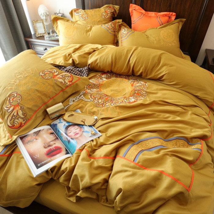  Bedclothes Versace 11