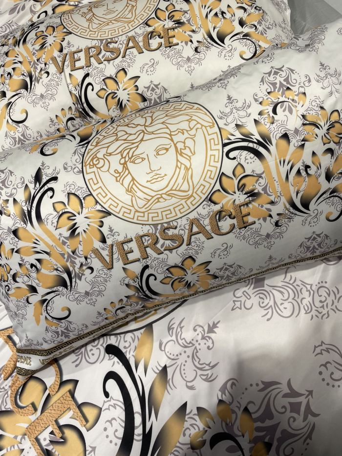 Bedclothes Versace 18