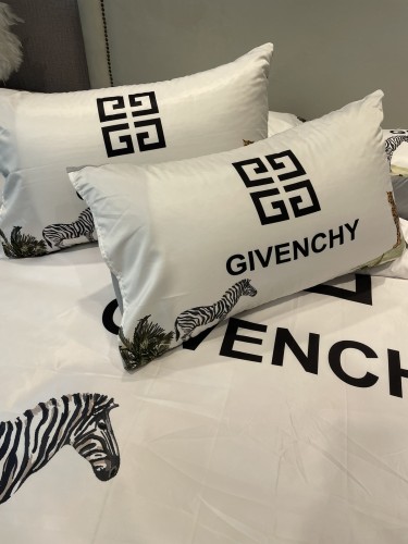  Bedclothes Givenchy 2