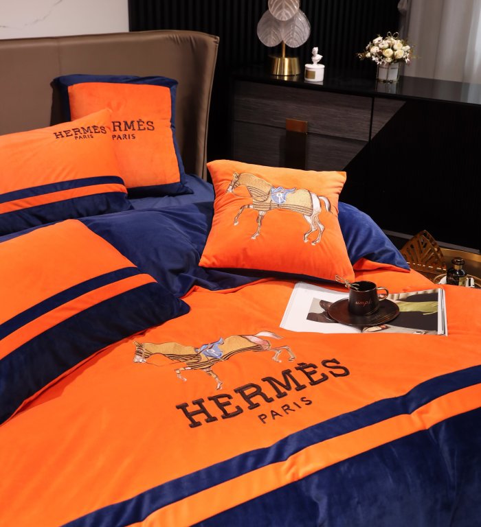  Bedclothes Hermes 17
