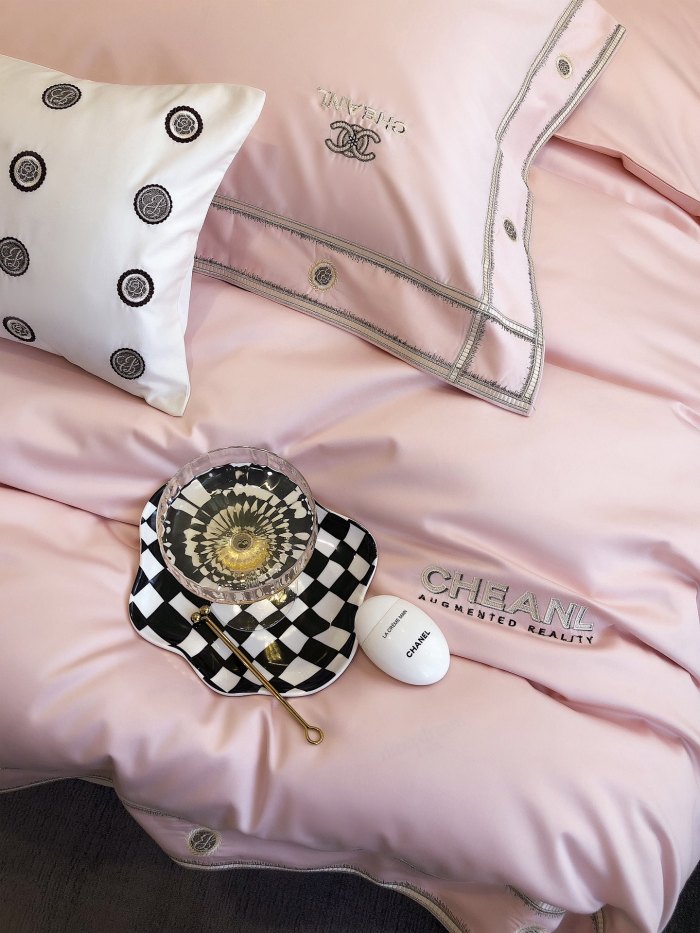 Bedclothes Chanel 50