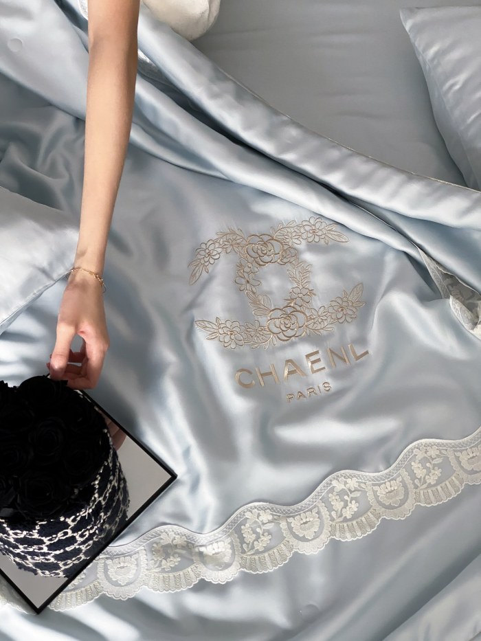 Bedclothes Chanel 49