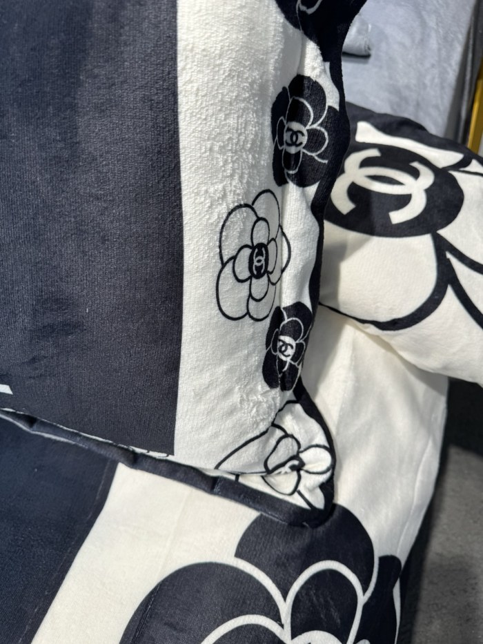  Bedclothes Chanel 56