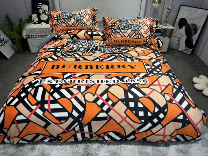  Bedclothes Burberry 10