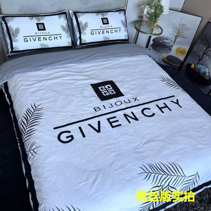 Bedclothes Givenchy 10