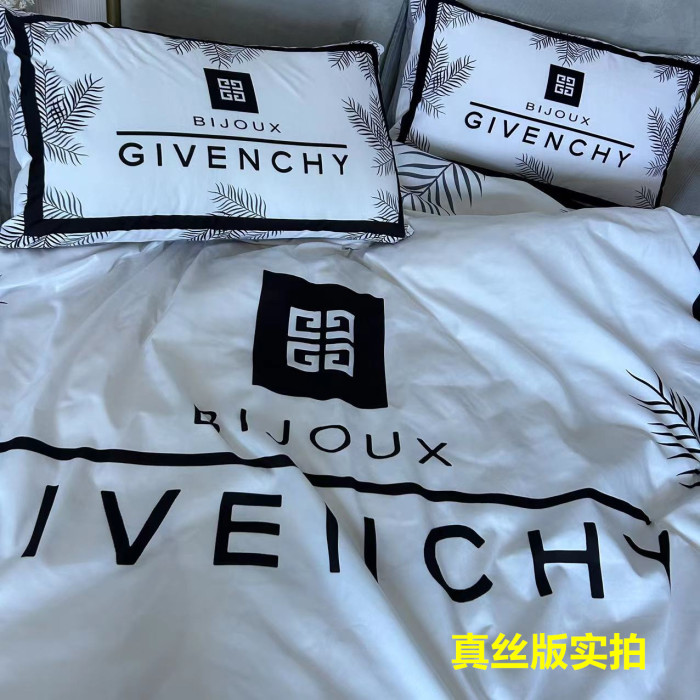 Bedclothes Givenchy 10