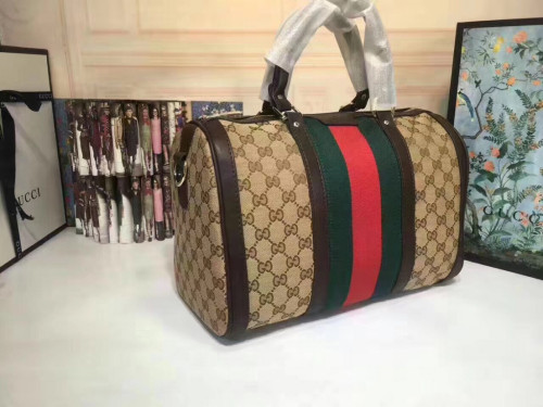 Handbags Gucci 247205 size 33*22.5*18 