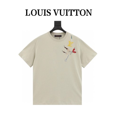 Clothes Louis Vuitton 20240520-17