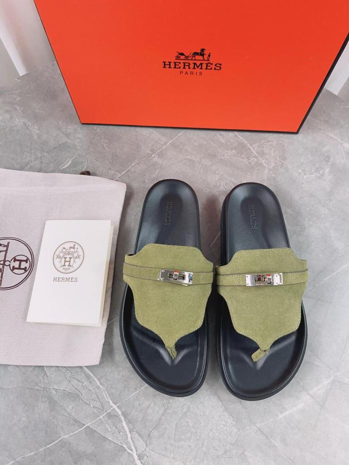 HERMES Empire Flip Flops Women's Green