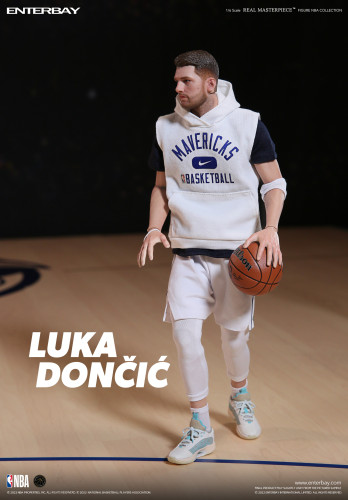 (in stock)Enterbay 1/6 RM-1092 NBA Dallas Mavericks Luka Doncic Luck Magic