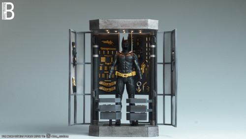 (Pre-Order)Borning Toys  BT-Gnaku 1/12 Christian Bale Edition Batman Gnaku Model