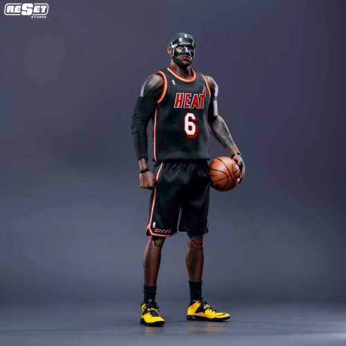 (Pre-order)Reset Studio 1/6 NBA Miami Heat Black Mask LeBron James 12 inch Collectible Figure RS-BMLJ