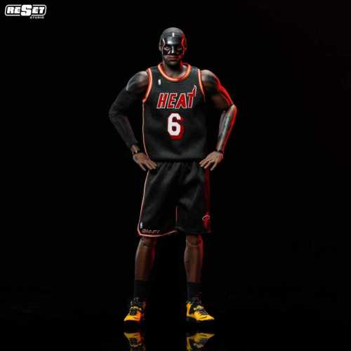 (Pre-order)Reset Studio 1/6 NBA Miami Heat Black Mask LeBron James 12 inch Collectible Figure RS-BMLJ