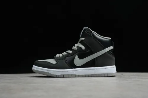 Dunk Mid shadow grey