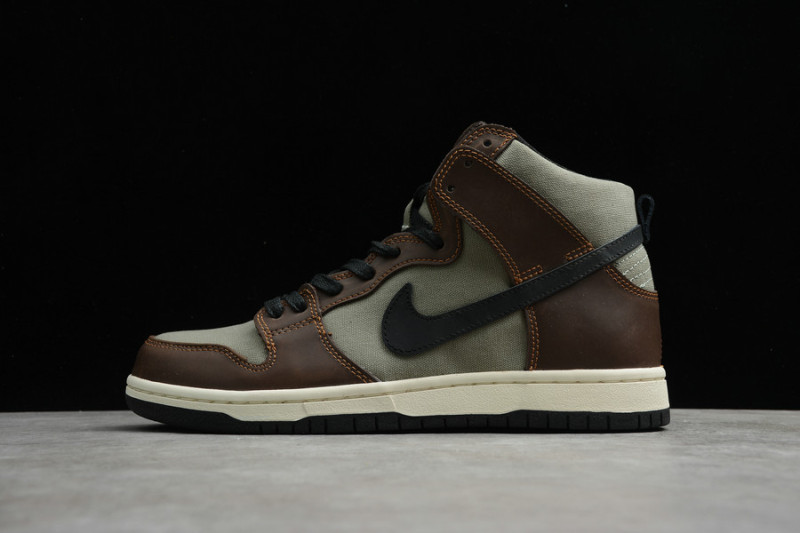 Dunk Mid Baroque Brown