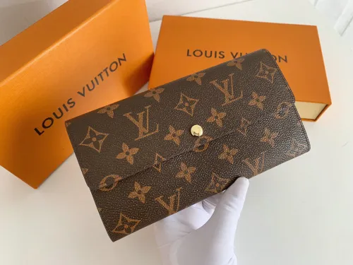 L wallets -37