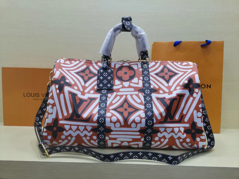 L Travel bag -36