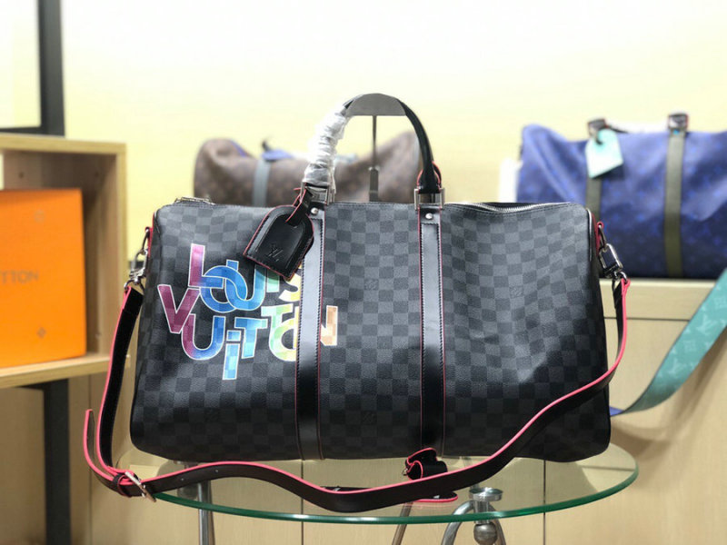 L Travel bag -32