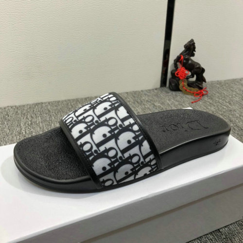 DR Slippers-4