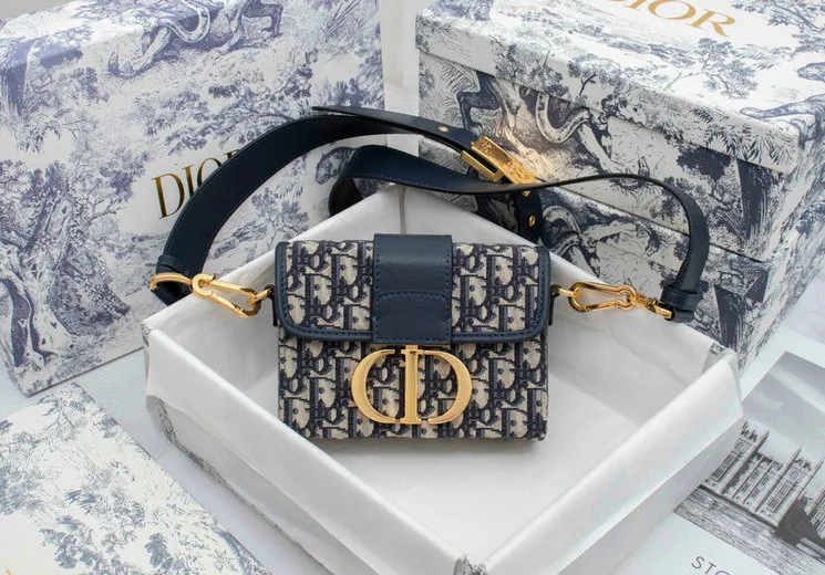 DR Bags-31