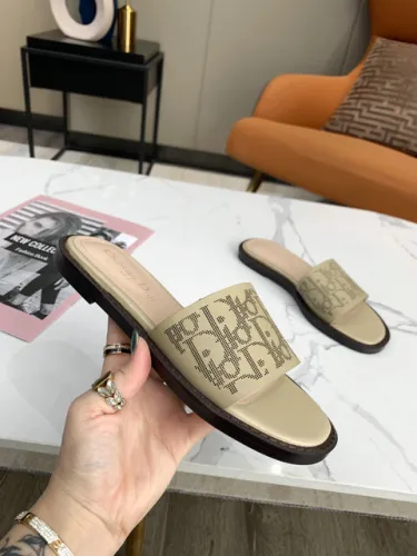 DR Slippers-15