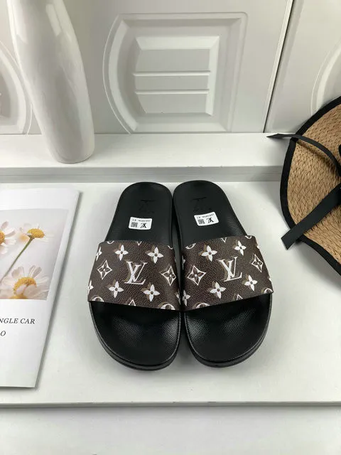 L Slippers-29