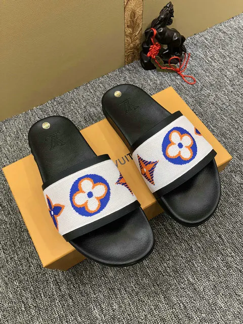 L Slippers-45