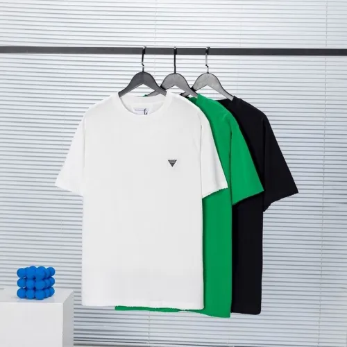 B.V Round T shirt-8
