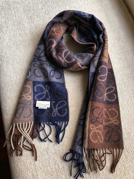 LW scarf -1