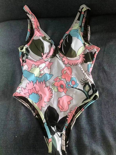 F bikini-8