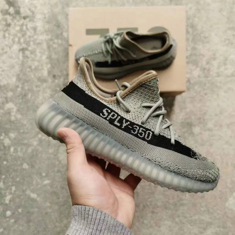 Yeezy 350 2059