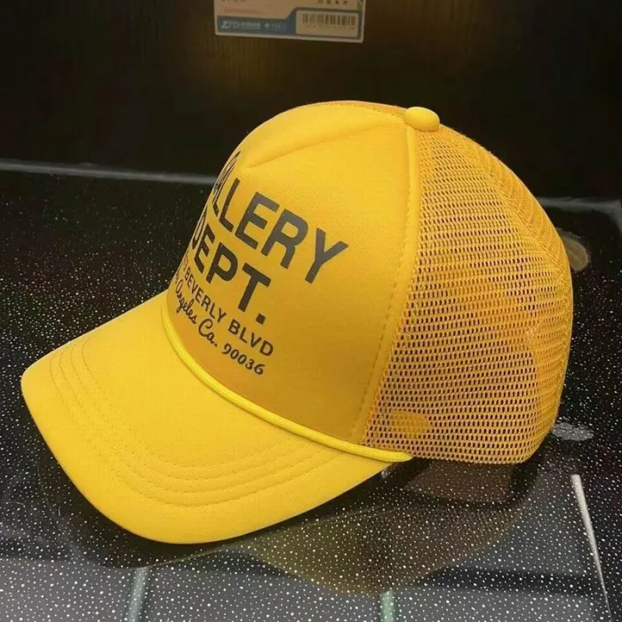 DP hats-1