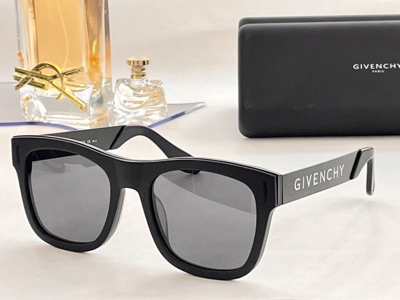 GVC Sunglasses AAA-7