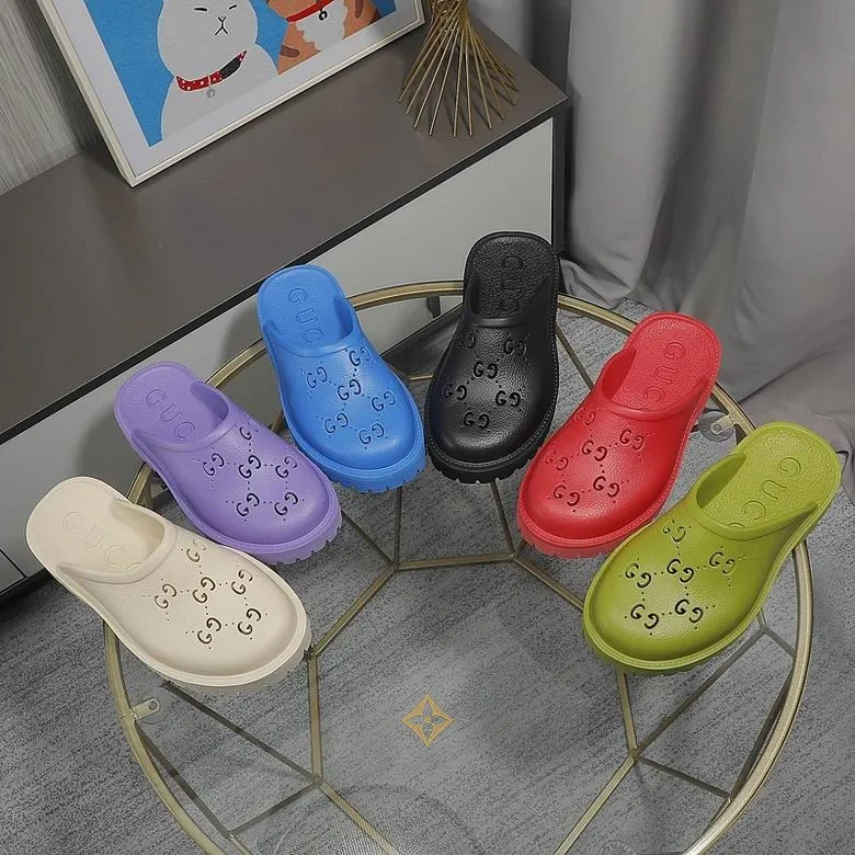 G Slippers-41