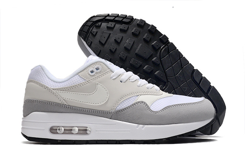 AM 1 Shoes-20