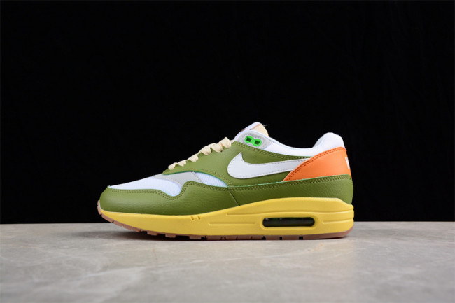 AM 1 Shoes-40