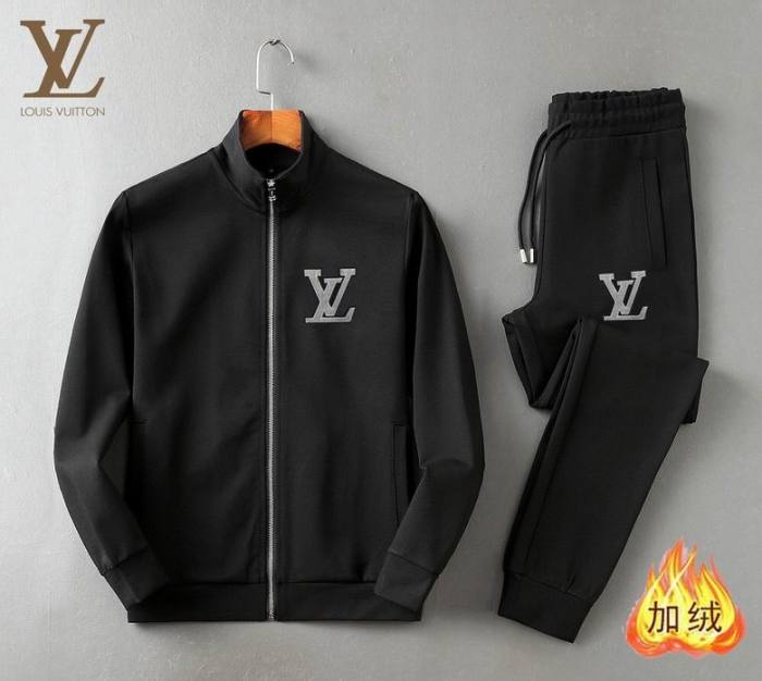 L Tracksuit-147