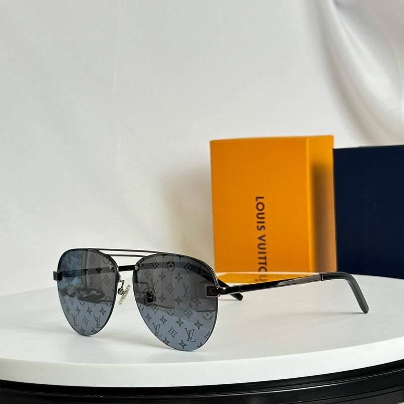 L Sunglasses AAA-563