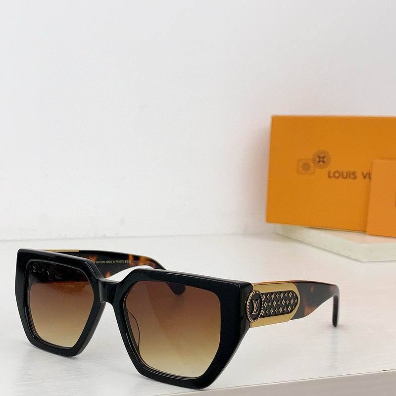 L Sunglasses AAA-581