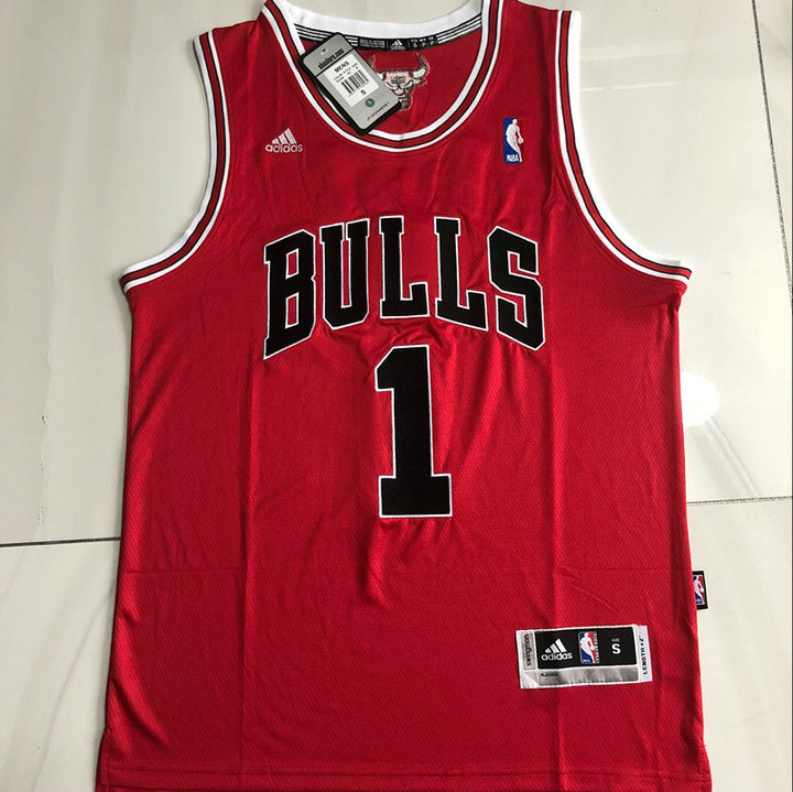 M&N Retro Bulls Embroidery