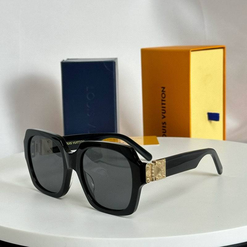 L Sunglasses AAA-123