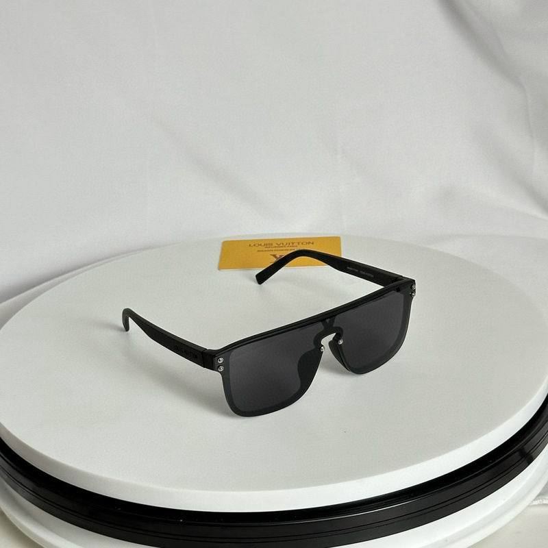 L Sunglasses AAA-127