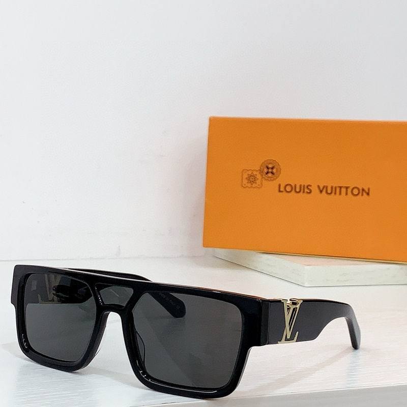 L Sunglasses AAA-162