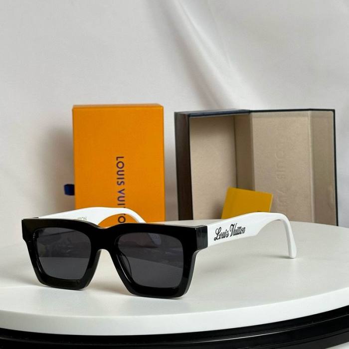 L Sunglasses AAA-126