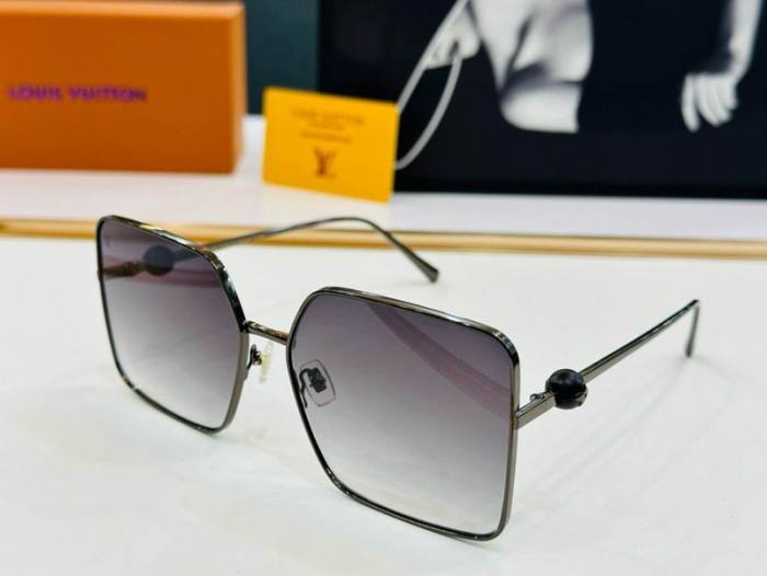 L Sunglasses AAA-249