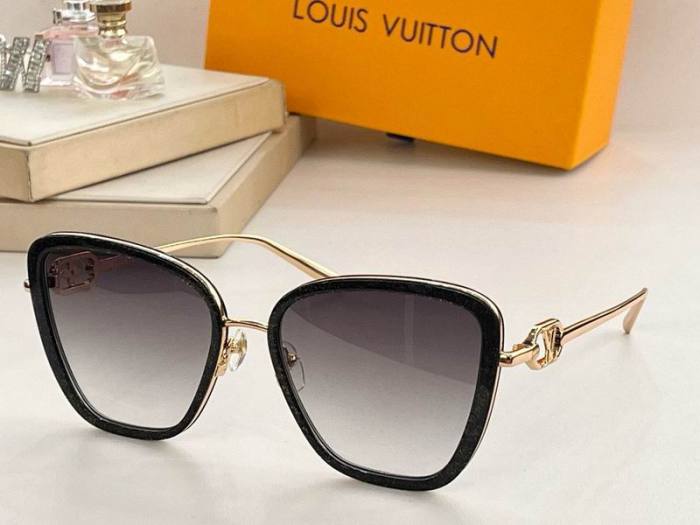 L Sunglasses AAA-263