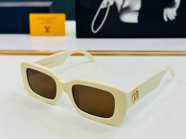 L Sunglasses AAA-267
