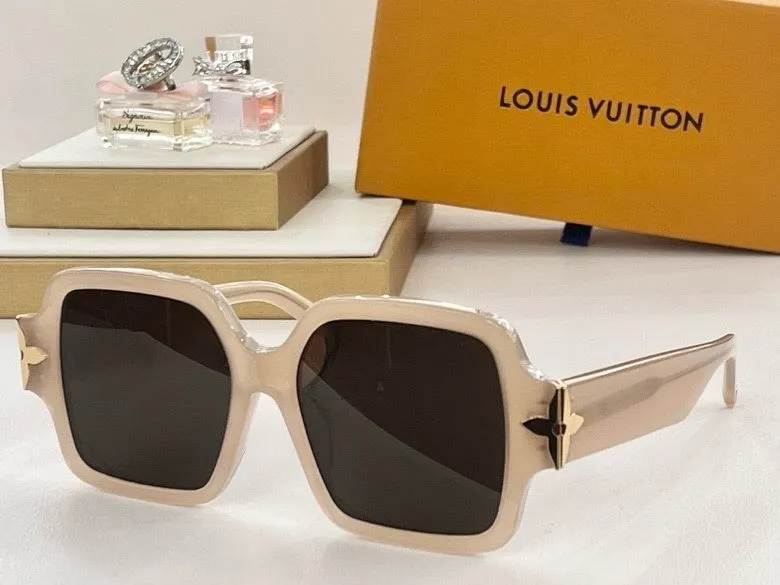 L Sunglasses AAA-176
